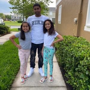 Meet your Posher, Jonathan